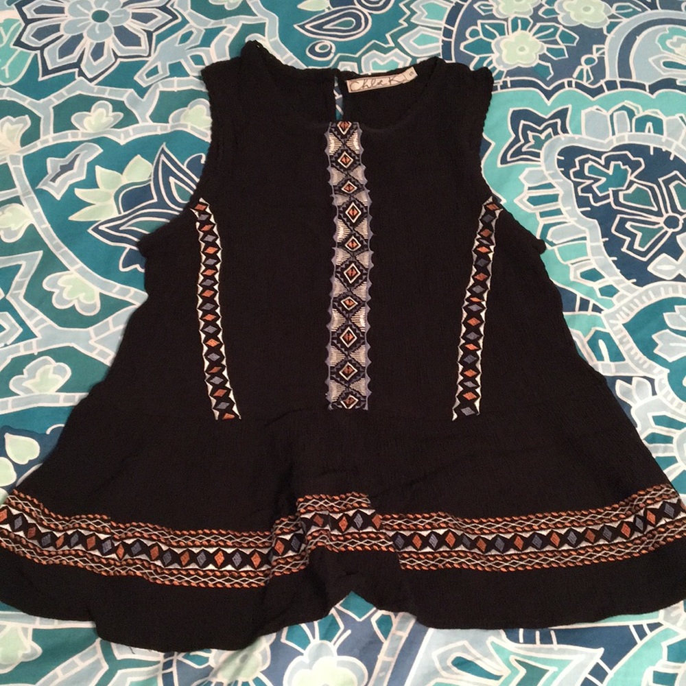 Embroidered tank top